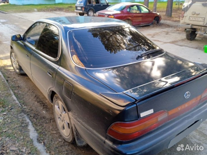Toyota Vista 2.0 AT, 1992, 302 000 км