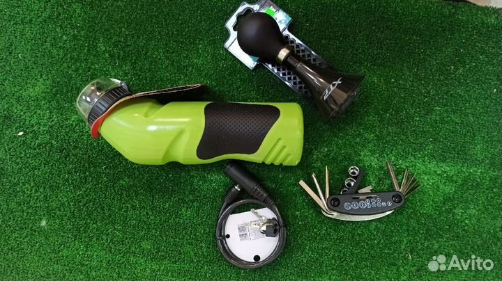 Крутой велосипед на литых дисках