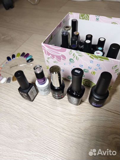 Уф лампа для ногтей и гельлаки