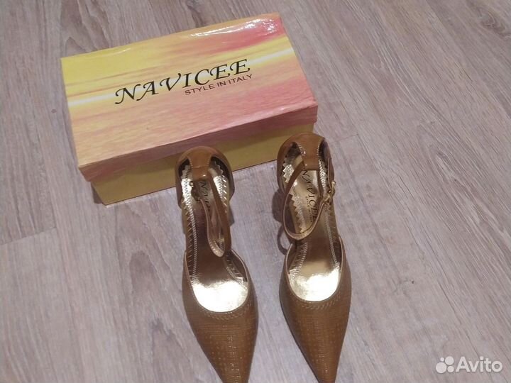 Новые Туфли женские 35 размер италия