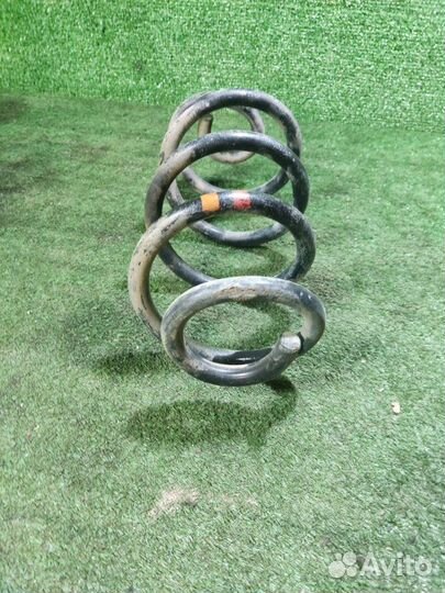 Задняя пружина Nissan Qashqai J10