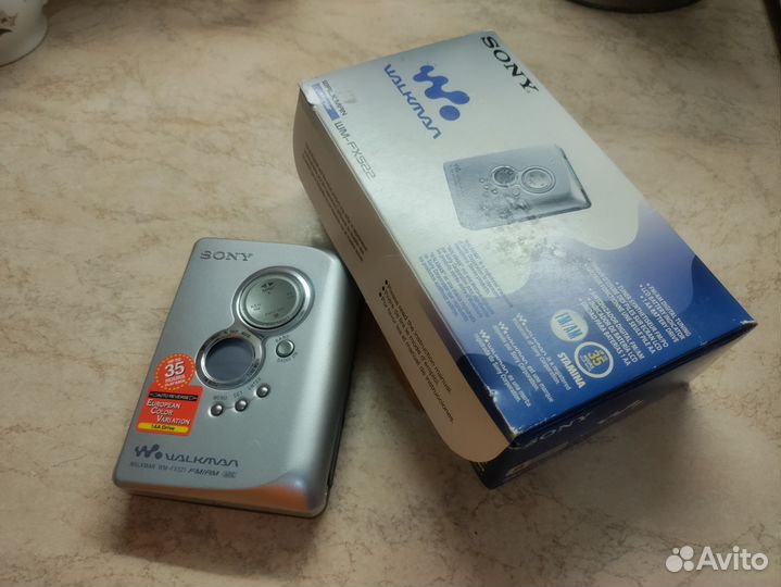 Кассетный плеер sony walkman