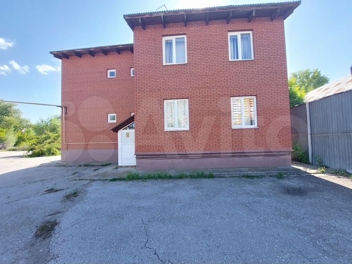 Дом 175 м² на участке 15 сот.