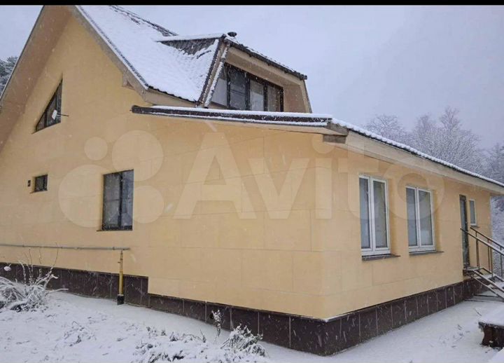 Дом 151 м² на участке 12 сот.