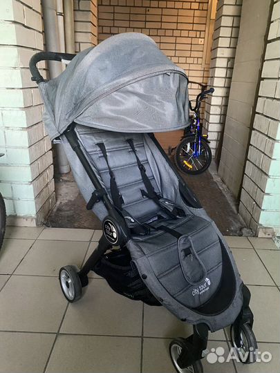 Коляска baby jogger