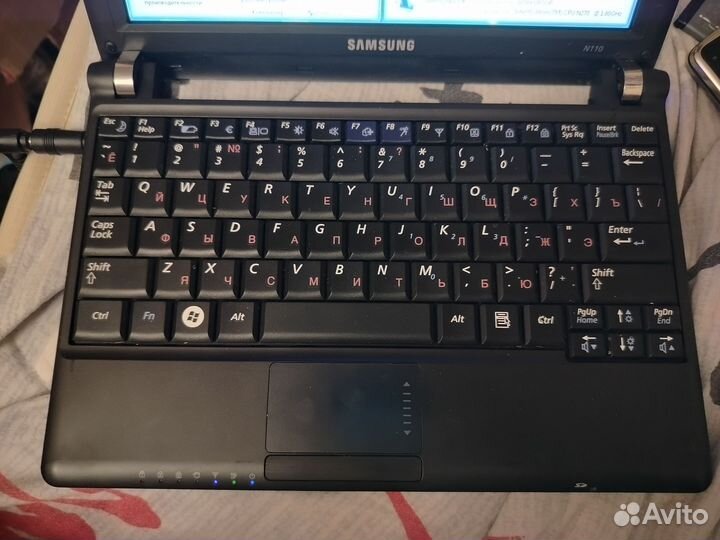 Нетбук Samsung NP-N110