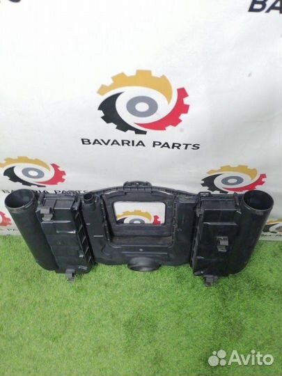 Корпус воздушного фильтра Mercedes S W221 3.5 M272