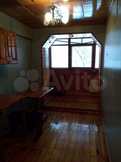 2-к. квартира, 60 м², 1/2 эт.