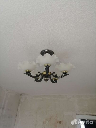 Люстра потолочная бу