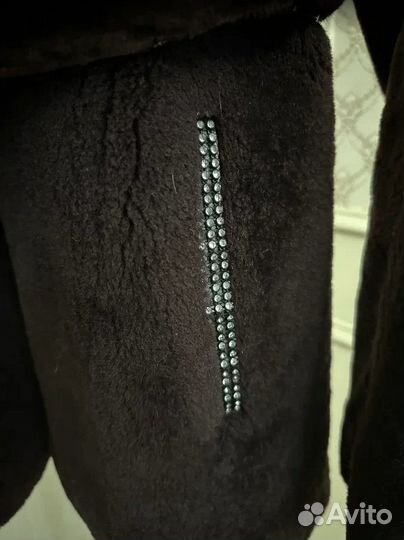 Шуба мутоновая 44 46 с капюшоном