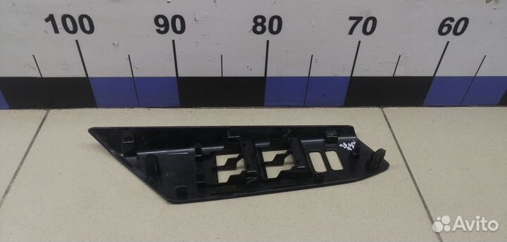 Накладка блока управления стеклоподъемниками RAV 4