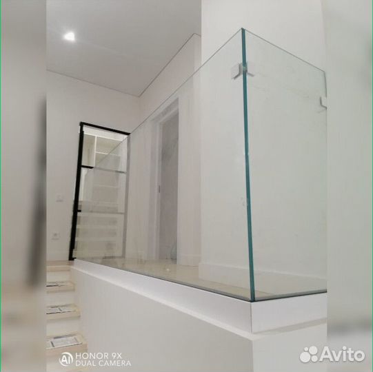 Перила для лестницы из стекла