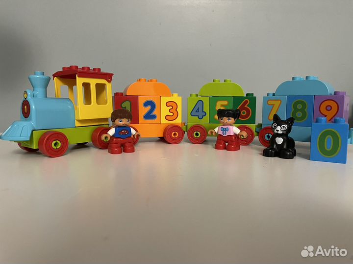 Конструктор Lego duplo «Поезд с цифрами»