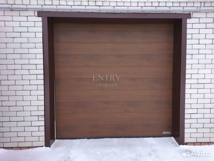 Ворота гаражные секционные
