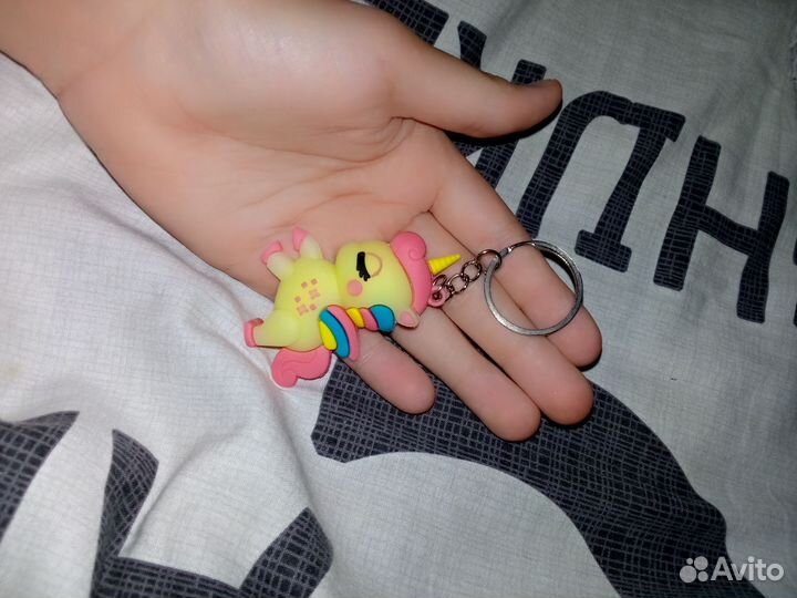 Брелок единорог