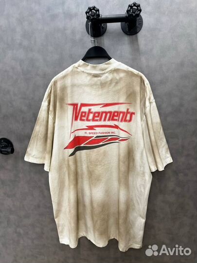 Футболка Vetements speed оверсайз рваная