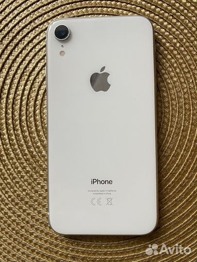 iPhone Xr, 64 ГБ