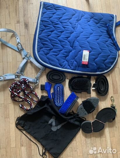 Амуниция для лошади