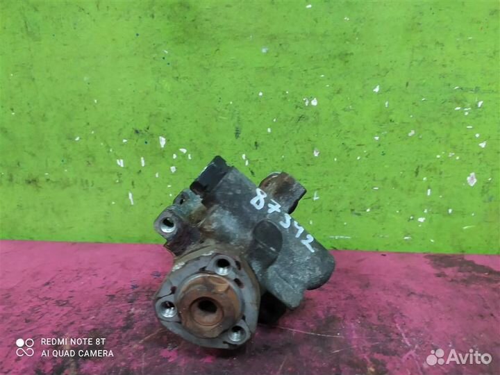 Насос Гура VW Golf 2 3 4 Bora Passat B3 B4 Octavia