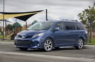 Toyota Sienna III рестайлинг 2 (2017—2020) Минивэн