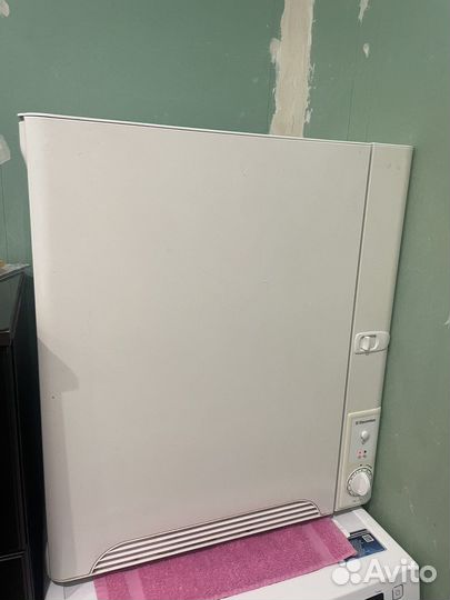 Сушильный шкаф для одежды Electrolux