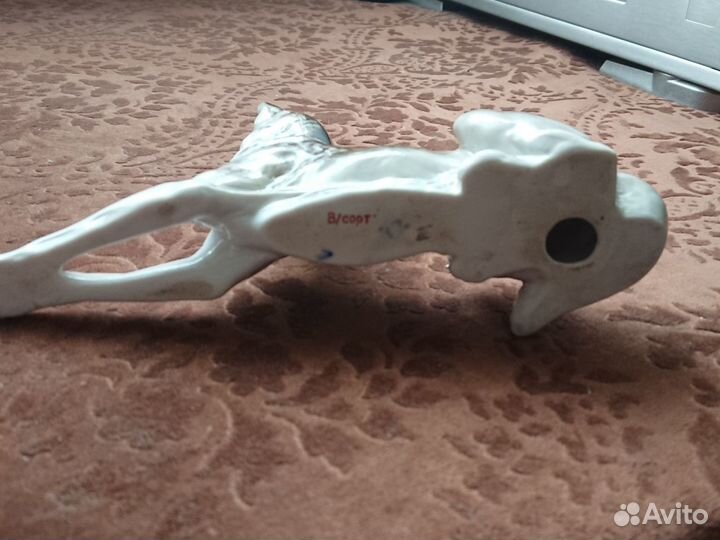 Фарфоровая статуэтка, середина прошлого века