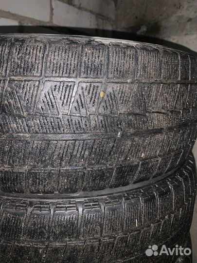 Bridgestone Blizzak Revo GZ 195/55 R16