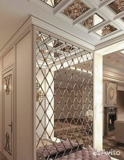 Зеркальное панно в прихожей