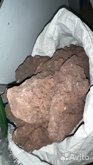 Вулканическая лава для аквариума