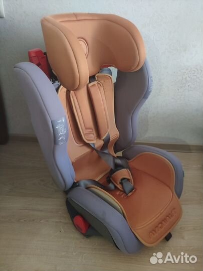 Детское автокресло