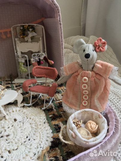 Дом чемодан,кукольный домик