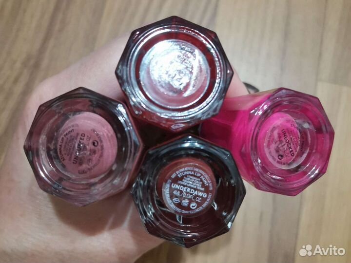 Блеск для губ фенти бьюти