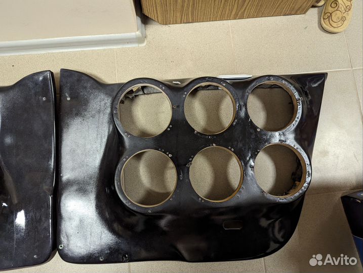 Обшивки дверей volkswagen polo