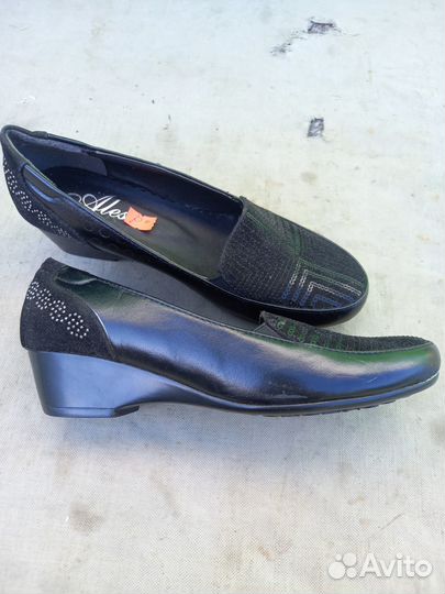 Обувь женская и мужская новая