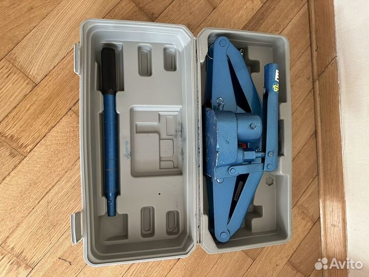 Домкрат ромбовой гидравлический 1т (140-380мм)