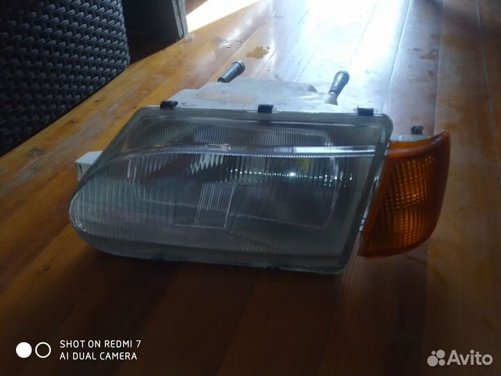 Фара передняя левая Лада 2115