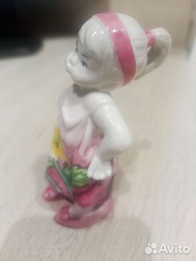 Фарфоровые статуэтки италия