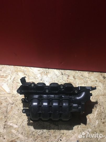 Коллектор впускной Тойота Ярис 2 1.3 1nr