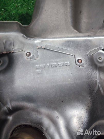 Тепловой экран глушителя BMW 7 F01/F02 F02 2009