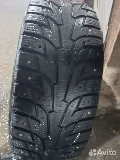 Hankook Winter I'Pike 215/65 R16