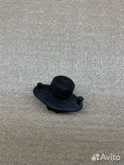 Буфер регулируемый крышки багажника Opel Astra J H