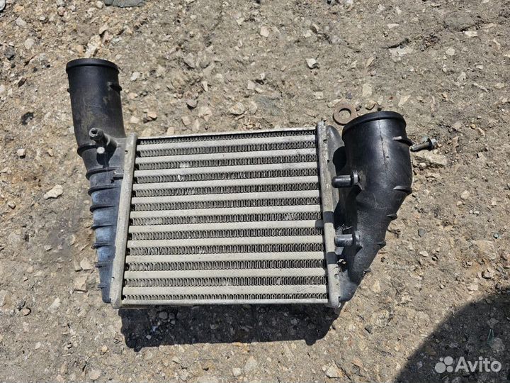 Радиатор интеркулера Volkswagen Passat B5