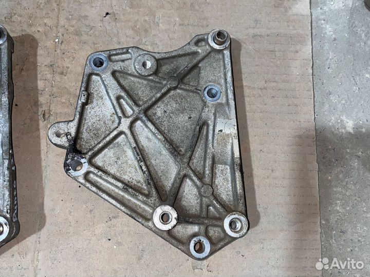 Кранштейн генератора Fiat Doblo 1.3 Opel Astra