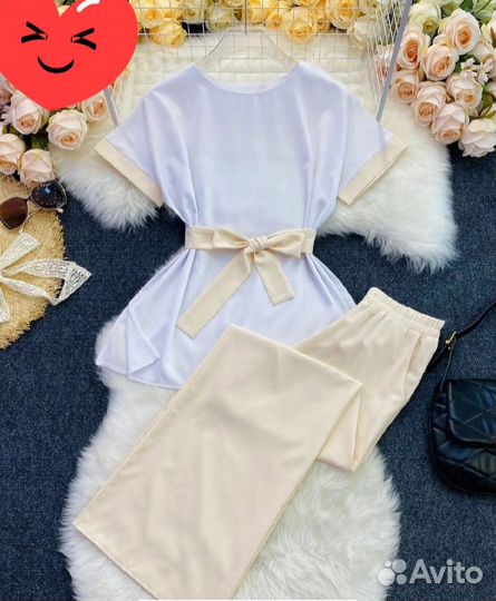 Костюм женский