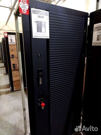 Дверь Входная