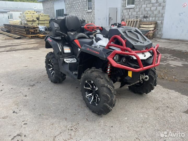 Квадроцикл BRP XMR 1000