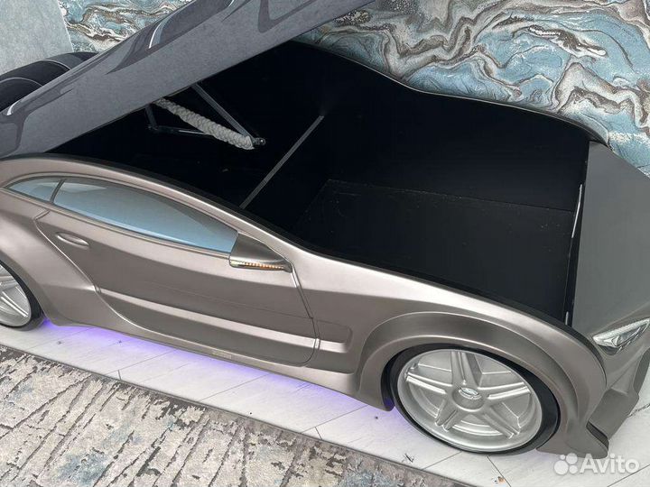 Детская кровать машинка с матрасом