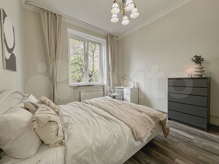 Комната 14 м² в 4-к., 4/5 эт.