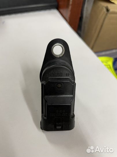Датчик распредвала bosch 0232103052