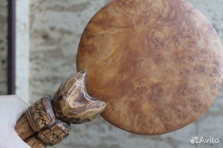 Статуэтка из дерева, ручная работа